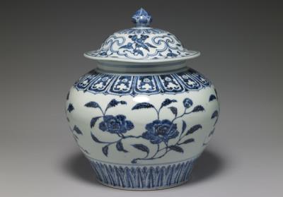 图片[2]-Lidded jar with four-seasons flowers decoration in underglaze blue, Ming dynasty, Yongle-Xuande reign (1403-1435)-China Archive